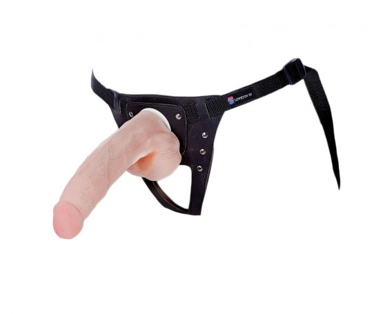 Реалистичный фаллос на поясе Harness - 20,5 см.